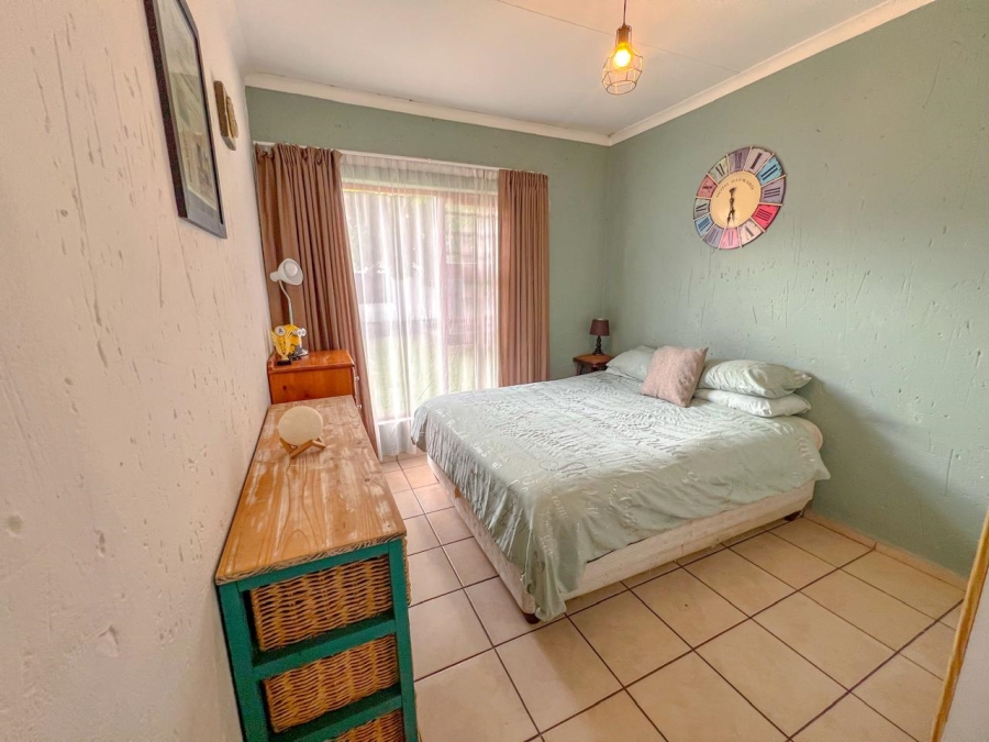 2 Bedroom Property for Sale in Vaalpark Free State